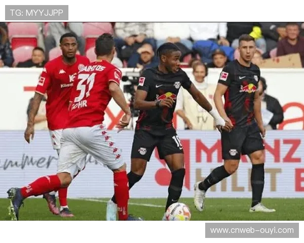 从保级区到欧战竞争者：霍芬海姆主场大胜背后的战术进化